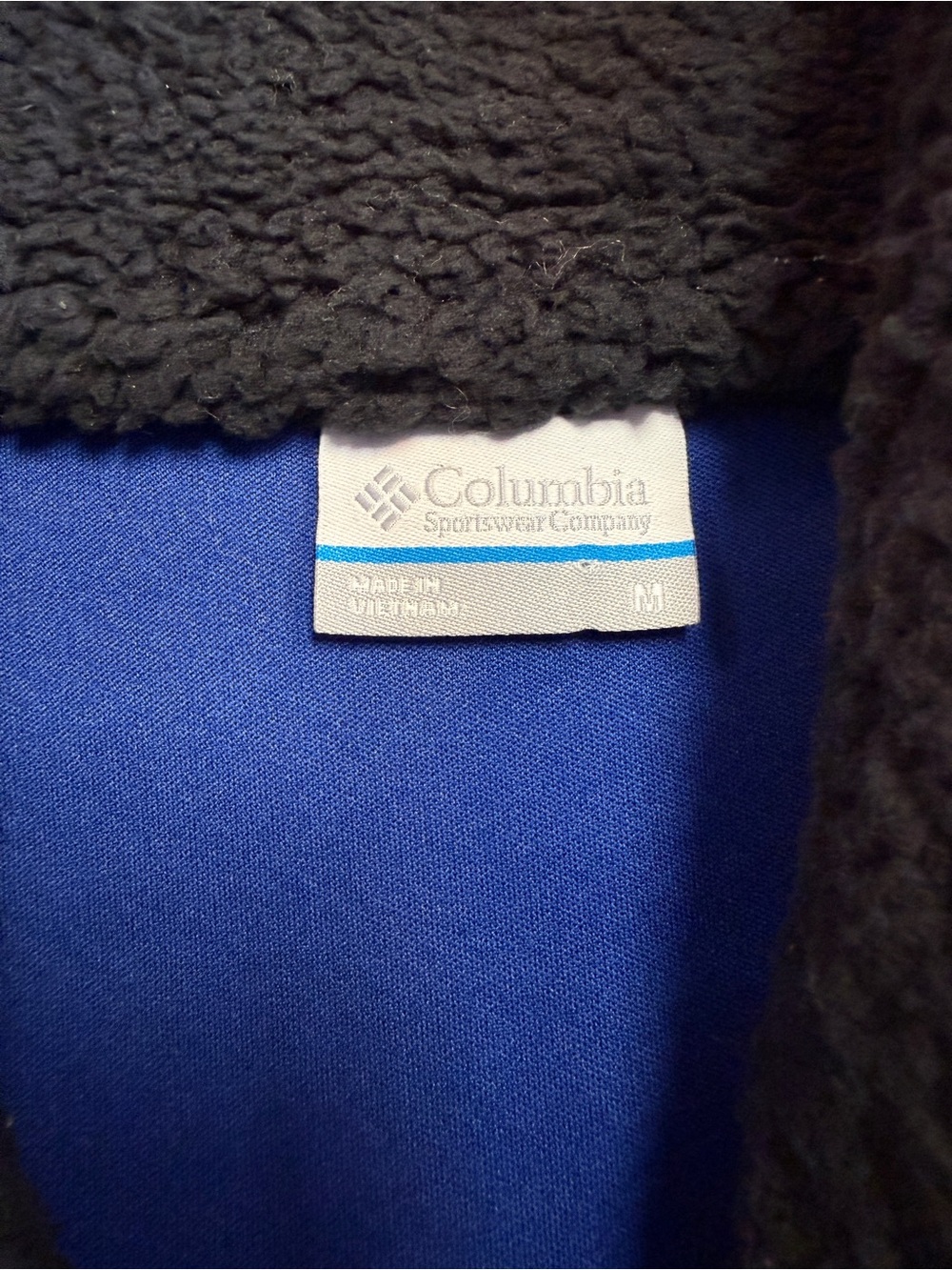 Columbia Women’s Sherpa Fleece Full-Zip Vest Size Medium - Picture 6 of 9